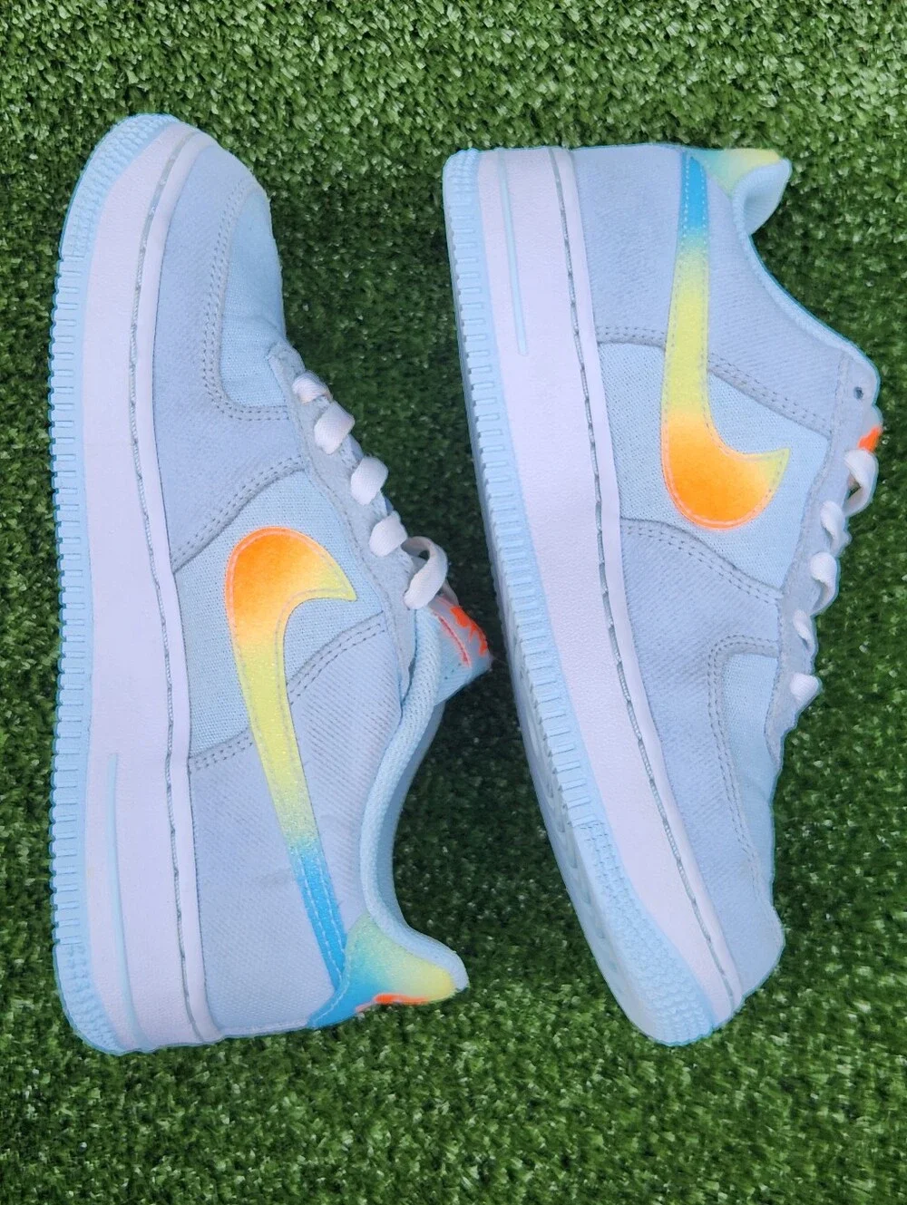 Nike Air Force 1 Big Kids Glacier Blue/Orange Leather Sneakers Size 4.5 Youth